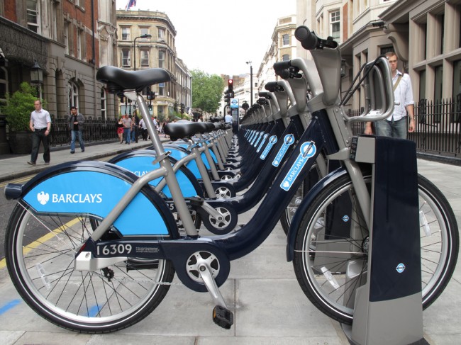 Barclays Cycle Hire, the London's own bank-sponsored bike share | Image via Duncan C.