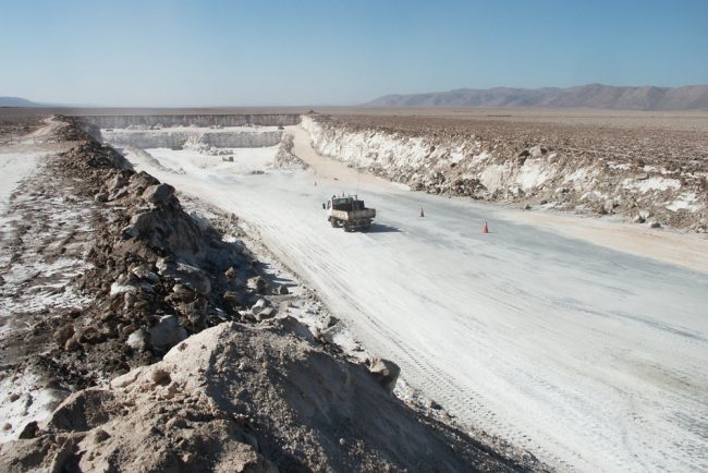 Open pit salt mine, 1,000,000 tons extracted, Atacama Desert, Chile | Photo by Landing Studio