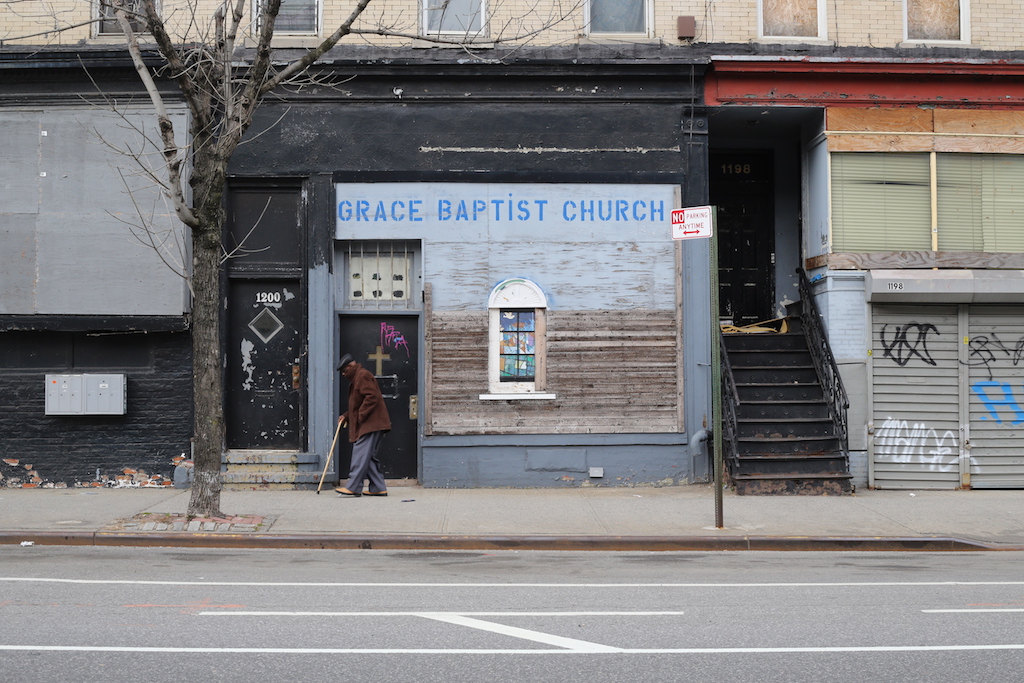 Grace Baptist Church in Bedford Stuyvesant, after it closed. | Photo by ____ via Flickr