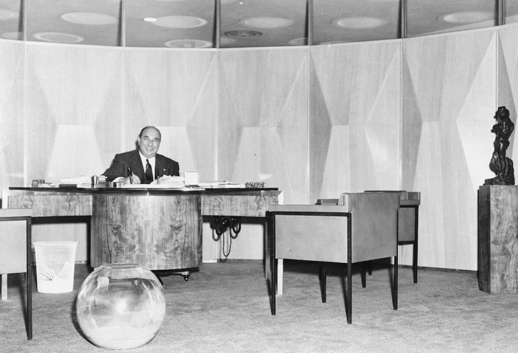 Circulation Desk_740x505